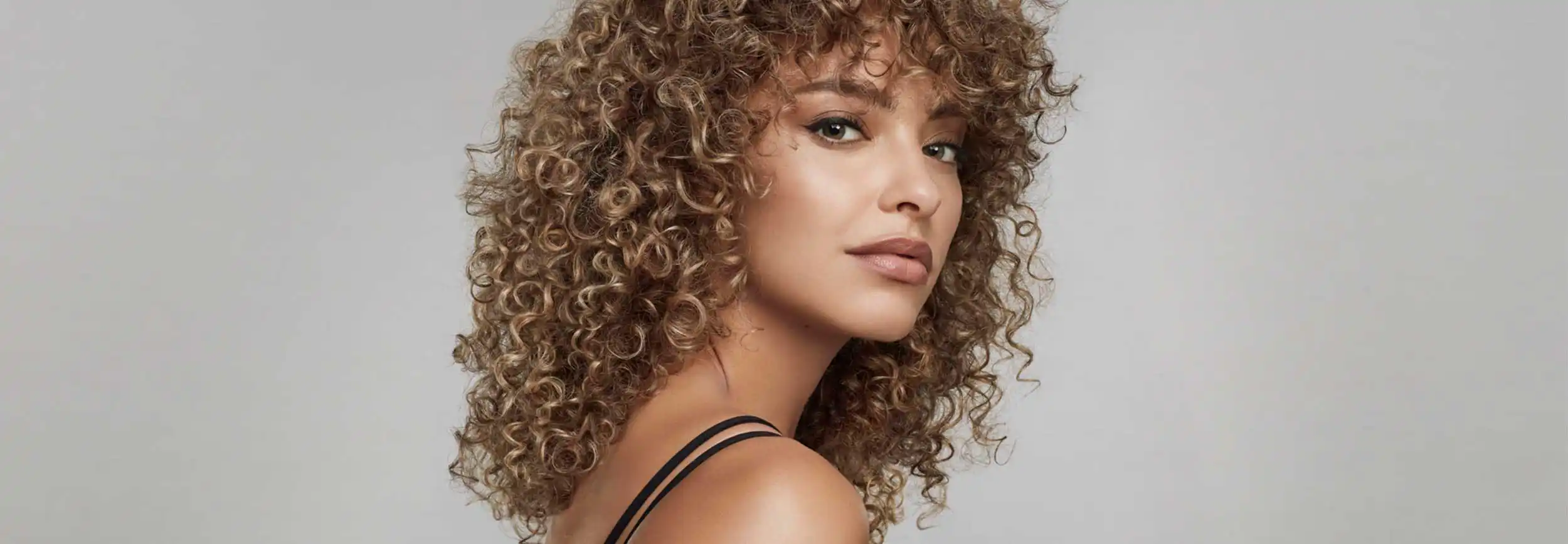 Learn About the Curly Hair Method - Revlon Professional